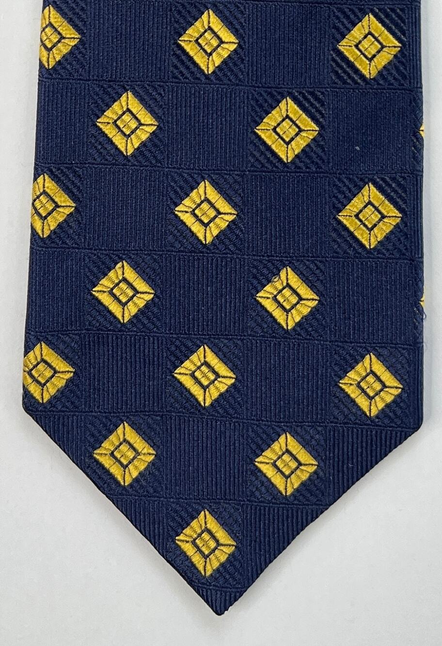 Jos A Bank Tie Navy Gold Geometric Silk Necktie Classic Wide Business USA